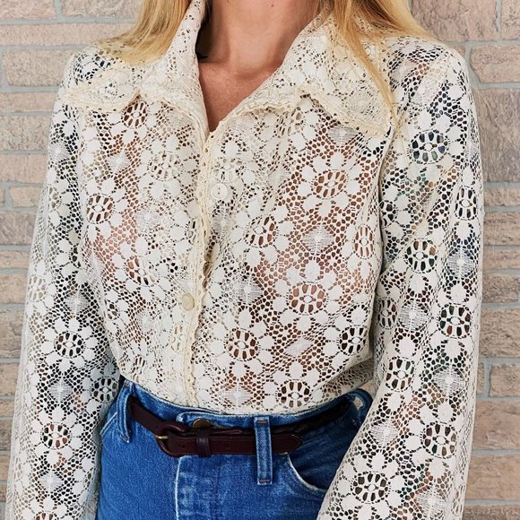 60's Sheer Lace Floral Blouse - Picture 4 of 6